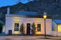 squam-creative-teele-arrowtown-borough-council-building-twilight