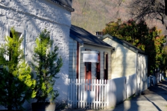 squam-creative-teele-arrowtown-buckingham-street-cottages-1