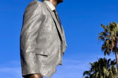 squam-creative-teele-simone-statue-bruno-catalano-cannes