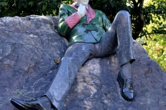Oscar Wilde Statue