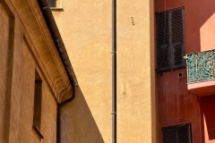 squam-creative-teele-yellow-walls-red-walls-old-city-nice